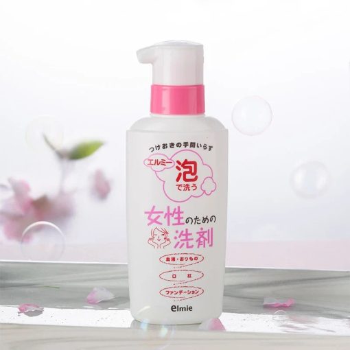 Nước giặt đồ lót dạng bọt Elmie KOSE